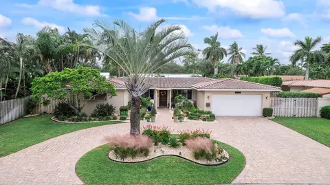 4121 NE 22nd Ter, Lighthouse Point, FL 33064