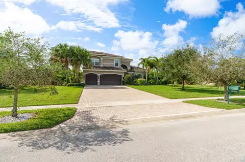 7797 Maywood Crest Dr, West Palm Beach, FL 33412