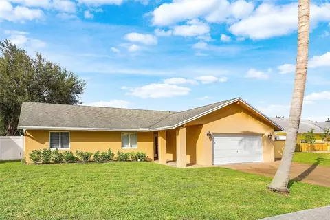 9661 Carousel Cir, Boca Raton, FL 33434