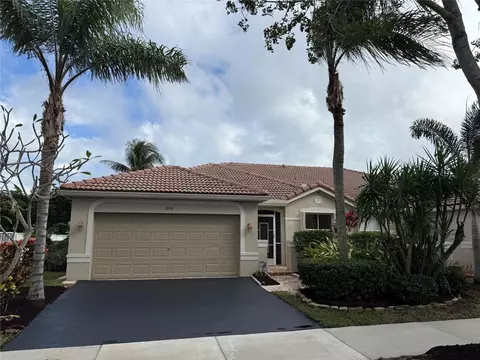 1954 Andromeda Ln, Weston, FL 33327