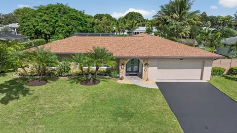 7337 SW 9th, Plantation, FL 33317