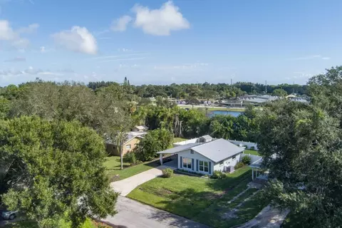 306 30th, Vero Beach, FL 32968
