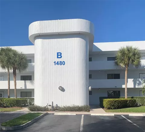 1480 Sheridan #4B, Hollywood, FL 33020