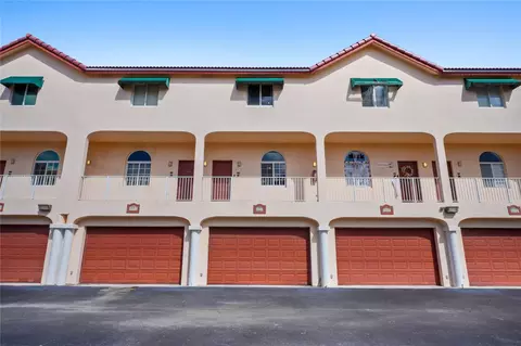 2453 NE 14th Street Cswy, Pompano Beach, FL 33062