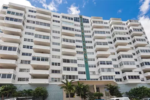 333 Sunset Dr #207, Fort Lauderdale, FL 33301