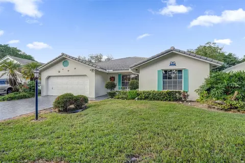5372 Pine, Coral Springs, FL 33067