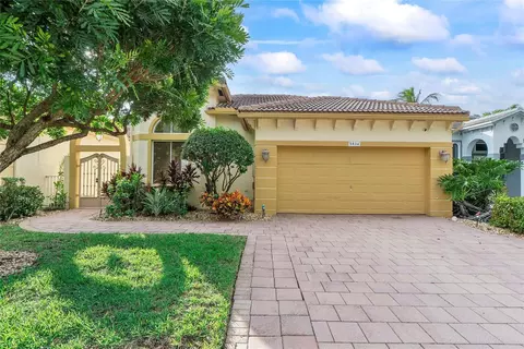5834 NW 125th Ter, Coral Springs, FL 33076