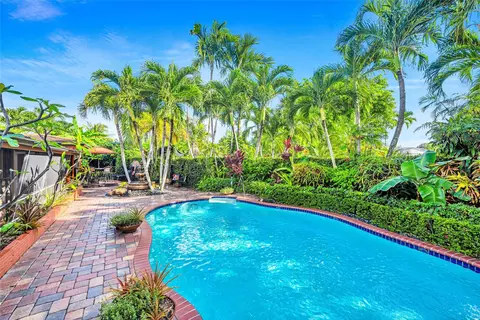 4862 NE 4th, Fort Lauderdale, FL 33334