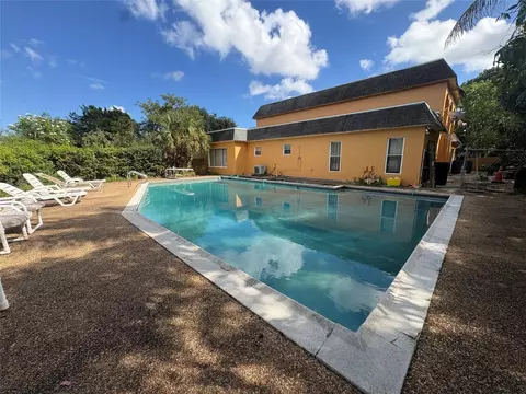 1091 NW 78th Ter, Plantation, FL 33322