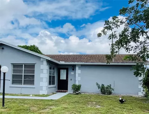 6111 Rainbow, Greenacres, FL 33463