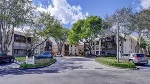 6701 N University Dr #216, Tamarac, FL 33321