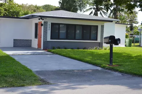 940 SW 28th St, Fort Lauderdale, FL 33315