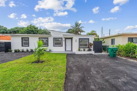 6840 SW 3rd, Miami, FL 33144