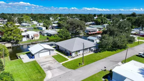 View/Area - 1069 9th St, Okeechobee, FL 34974 photo 6 of 12