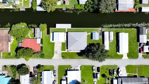 View/Area - 1069 9th St, Okeechobee, FL 34974 photo 1 of 12