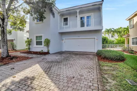 12656 NW 6th Ct, Coral Springs, FL 33071