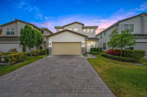 3970 Pelicano, Lighthouse Point, FL 33064