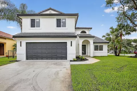 387 SW 163rd, Pembroke Pines, FL 33027