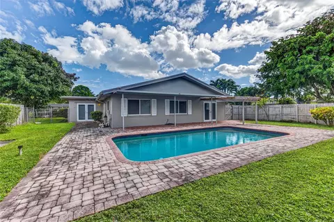 6400 NW 34th Ave, Fort Lauderdale, FL 33309
