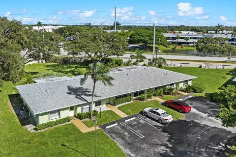 1271 NW 18th #5C, Delray Beach, FL 33445