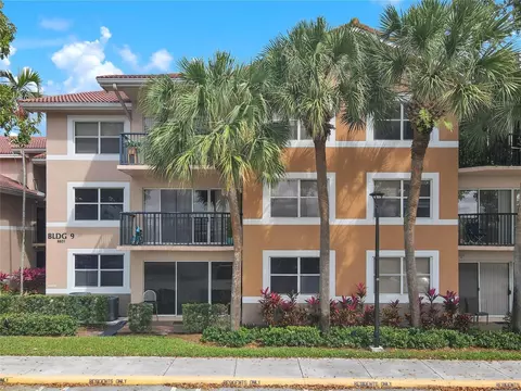 8721 Wiles Rd #102, Coral Springs, FL 33067