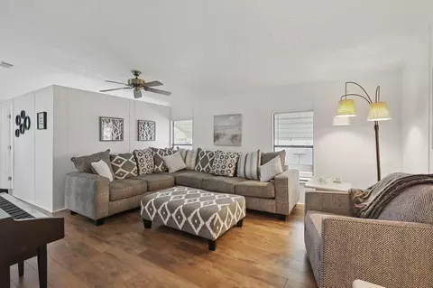 14400 Isla Flores, Fort Pierce, FL 34951