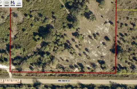 21009 NW 288 St, Okeechobee, FL 34972