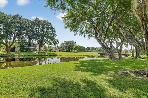 8310 Casa Del Lago #1A, Boca Raton, FL 33433