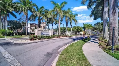 2641 NE 4th #202, Homestead, FL 33033