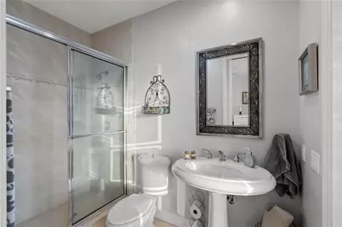 2833 NE 32nd St, Lighthouse Point, FL 33064 photo 33