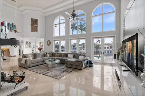 2833 NE 32nd St, Lighthouse Point, FL 33064 photo 9