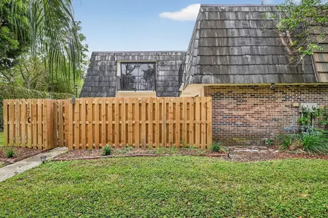 1624 Forest Lks #C, West Palm Beach, FL 33406