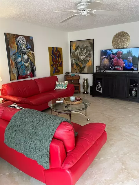 2002 Lyndhurst H #2002, Deerfield Beach, FL 33442