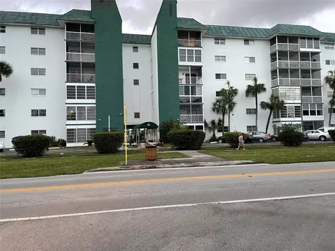 4751 NW 21st St #500, Lauderhill, FL 33313