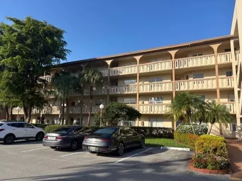 1606 Abaco #J2, Coconut Creek, FL 33066