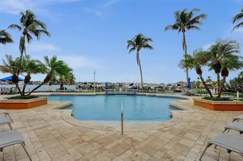 127 Yacht Club Way #112, Hypoluxo, FL 33462