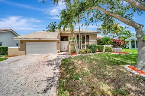 5642 NW 64, Coral Springs, FL 33067
