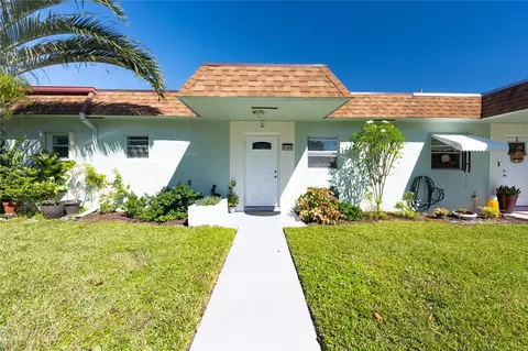 600 SW Natura #B, Deerfield Beach, FL 33441