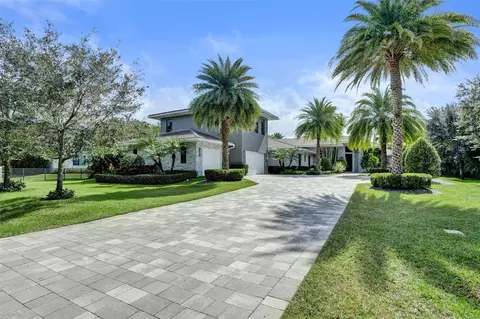 11660 SW 1st, Plantation, FL 33325