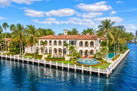 2716 Aqua Vista Blvd, Fort Lauderdale, FL 33301