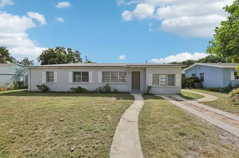 1757 13th Ave, Lake Worth Beach, FL 33460