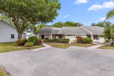 10971 Lake Front Pl #10971, Boca Raton, FL 33498