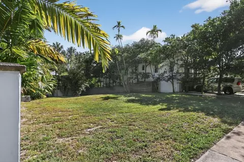 1018 SE 13th Ter, Fort Lauderdale, FL 33316