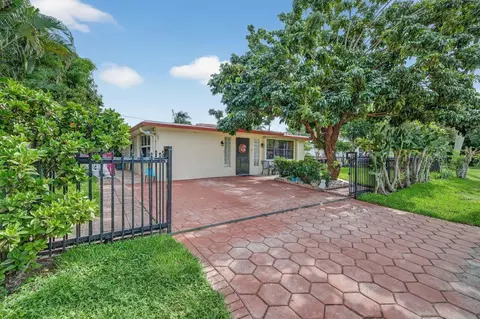 2650 SW 13th, Fort Lauderdale, FL 33315