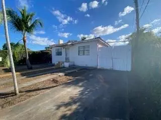 25 NW 50th Ave, Miami, FL 33126