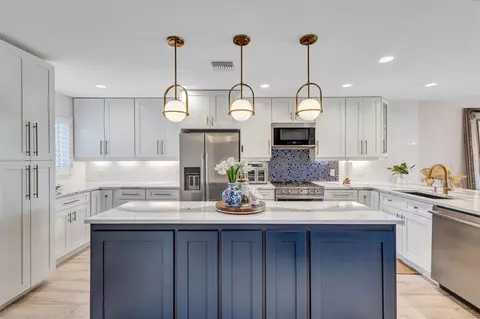 7125 Gulf Of Mexico #22, Longboat Key, FL 34228