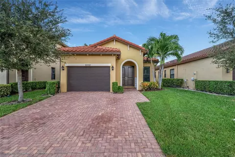 5208 NW 48th, Tamarac, FL 33319