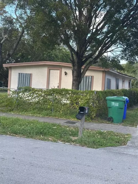 2863 NW 12th, Fort Lauderdale, FL 33311