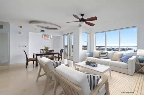 675 NW Flagler Ave #303, Stuart, FL 34994