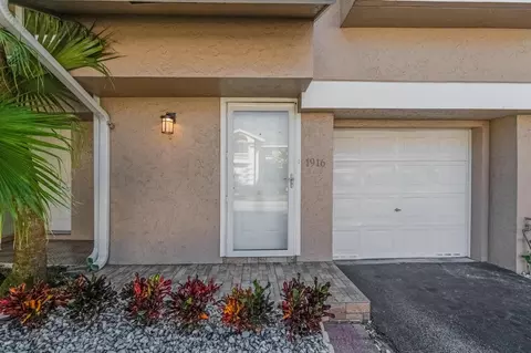1916 Discovery #1916, Deerfield Beach, FL 33442